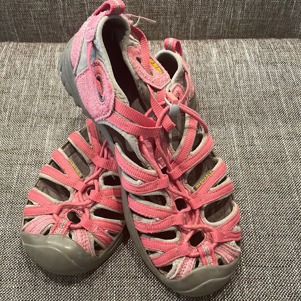 Girls‎ Keen Pink Sandals Size 4